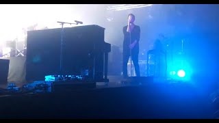 Editors - Darkness at the door acoustic live BBC2 14.04.2018