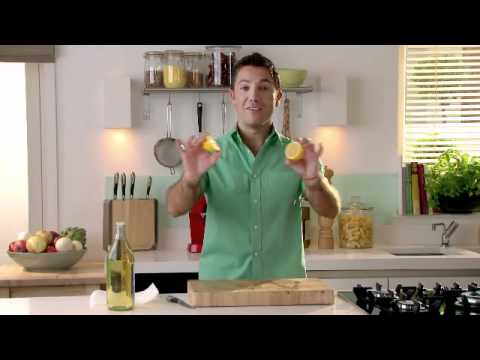 Gino D'Acampo : Hot Tips  - Chopping Board