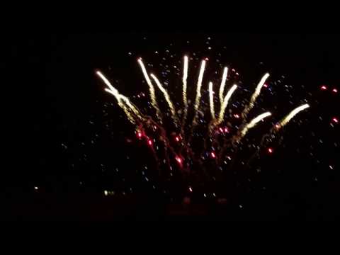 Dominator  PFX13FR-10   1.4 PRO - Fan Slice 13 shot Red, White & Blue Mines to RWB Burst X2