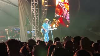 Jason Aldean “Tattoos on this town”