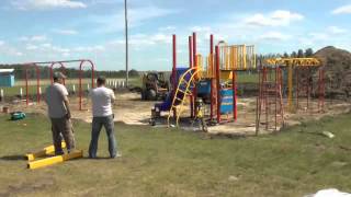 preview picture of video 'Commercial Playground build'