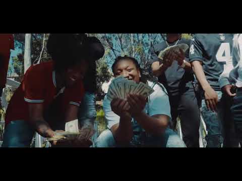 Tay Mackin   Get It Out The Mud Exclusive Music Video    Dir  @Supergebar Thizzler com