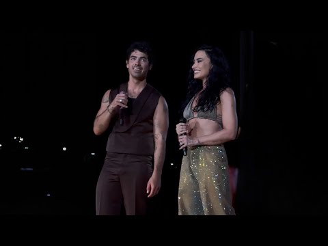 Demi Lovato & Jonas Brothers - This Is Me & Wouldn't Change A Thing (Live New Jersey)