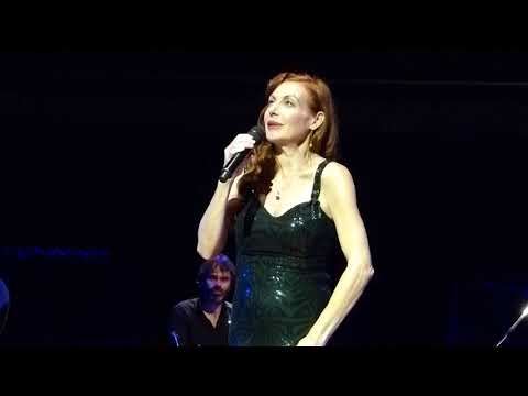 UTE LEMPER - Octavo segmento del concierto en el CCK - 00069