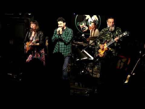 Mäbu - Piel -cover- + De negro y amarillo (28/04/23)