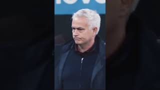 Download lagu Emotional Jose Mourinho after Inter chants at San Siro mp3 Download lagu Emotional Jose Mourinho after Inter chants at San Siro mp3