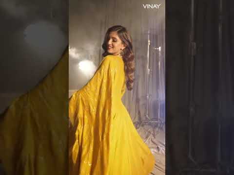 Vinay Apsara Silk Georgette Wholesale Readymade Gown With Dupatta Catalog – product video thumbnail