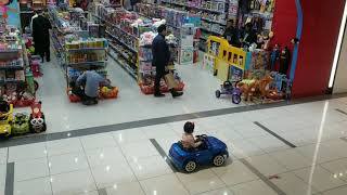 Travelling To Lahore With Asma And Family||Bachun K Sath Packages Mall Ka Visit|Fun Vlog||AH Vlogs