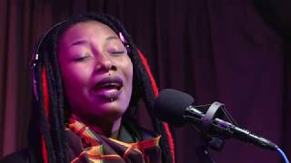 Fatoumata Diawara: "Fenfo" | In Studio