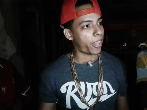 Papito MC Vs  Memoria  Récords  Batalla de Freestyle en el parque colon