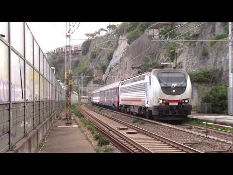 ICN 1595 TORINO - REGGIO ECCEZIONALMENTE CON 1 CARROZZA SUN!!!!