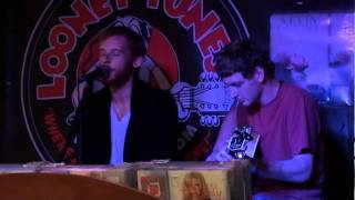 Kevin Devine - Trailer Trash (cover) (live)