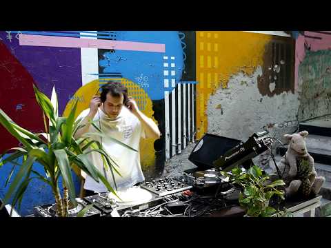 Saturday Afternoon w. Emi & Andrei Ciubuc