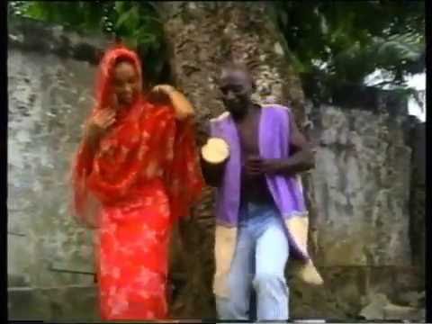 A écouter en préparant Poulet palava, plat du Ghana