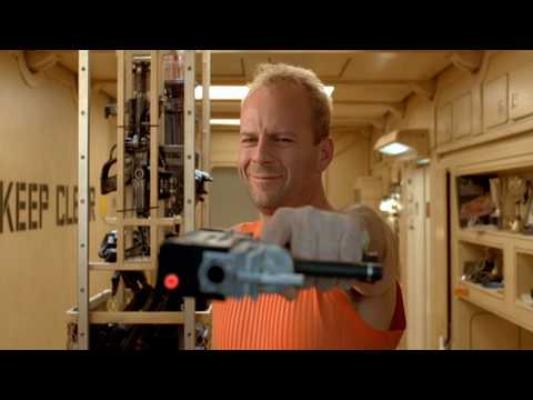 The FIfth Element - Not Loaded [FUNNY MOVIE SCENE] (HD 1080p)
