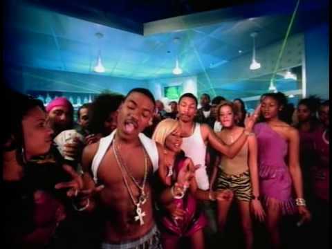 Ray J ft Lil Kim - Wait A Minute