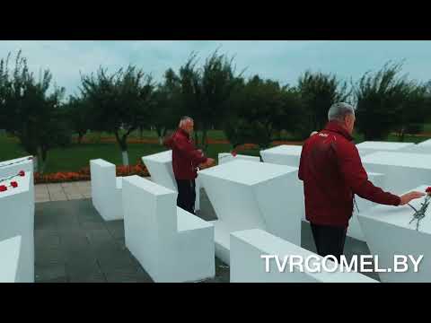 Представители делегаций России, Беларуси, Узбекистана и Казахстана посетили мемориальный комплекс «Детям - жертвам Великой Отечественной войны» видео