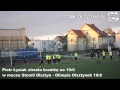 Piotr Łysiak strzela bramkę w meczu Stomil Olsztyn - Olimpia Olsztynek 10:0