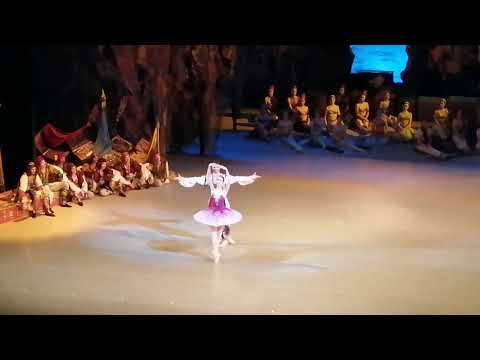 Мария Ильюшкина, Роман Беляков, Филипп Стёпин, фрагмент адажио, Корсар 8 июля 2022