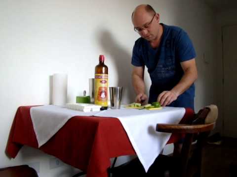 How to make the Real Brazilian Caipirinha!