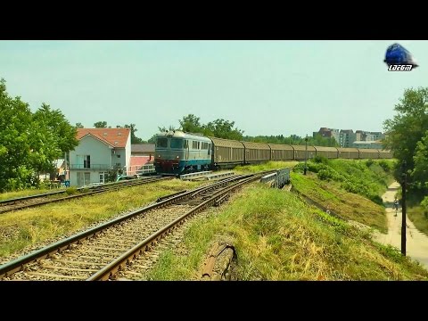 DA 60-1394-0 & DA 60-0842-4 cu/with Marfar Unicom Freight Train in Oradea - 06 July 2015