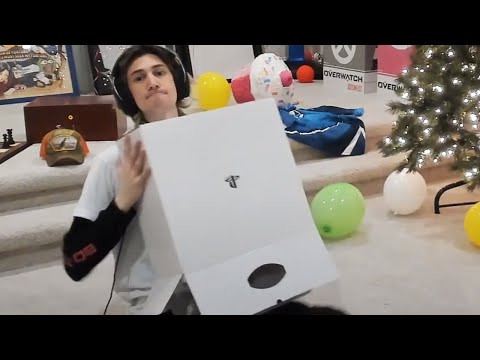 It has finally arrived... PlayStation 5 Unboxing (with Chat!)