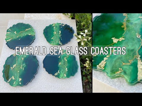 Beautiful Lacing in This Resin Ocean Serving Board