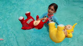 Teletubbies and Peppa Pig Boat Race !