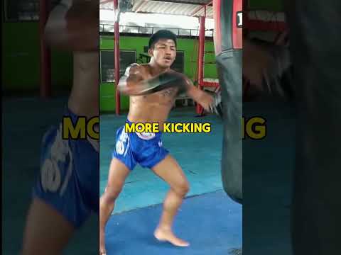 How HARD muay Thai fighter train will SHOCK you ❗️ #muaythai #rodtang #ufc #shorts