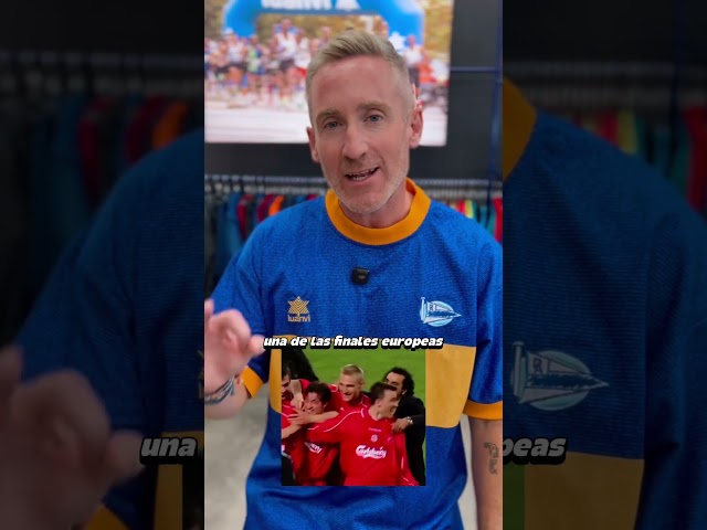Vídeo relacionado con Deportivo Alavés Equipación Retro Camiseta, Juventud Unisex, Rojo, 12