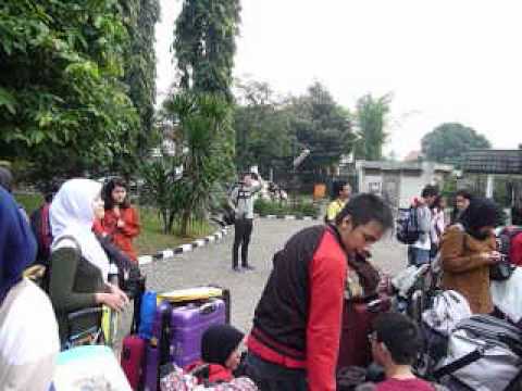 Untaian Cinta Nusantara (UCN) AFS/YES 2013-2014 YES Departure Briefing.