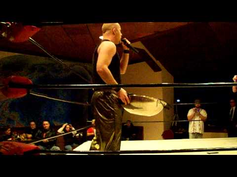 TCW 12-18-10 Lylah & Nate Entrance.MOV