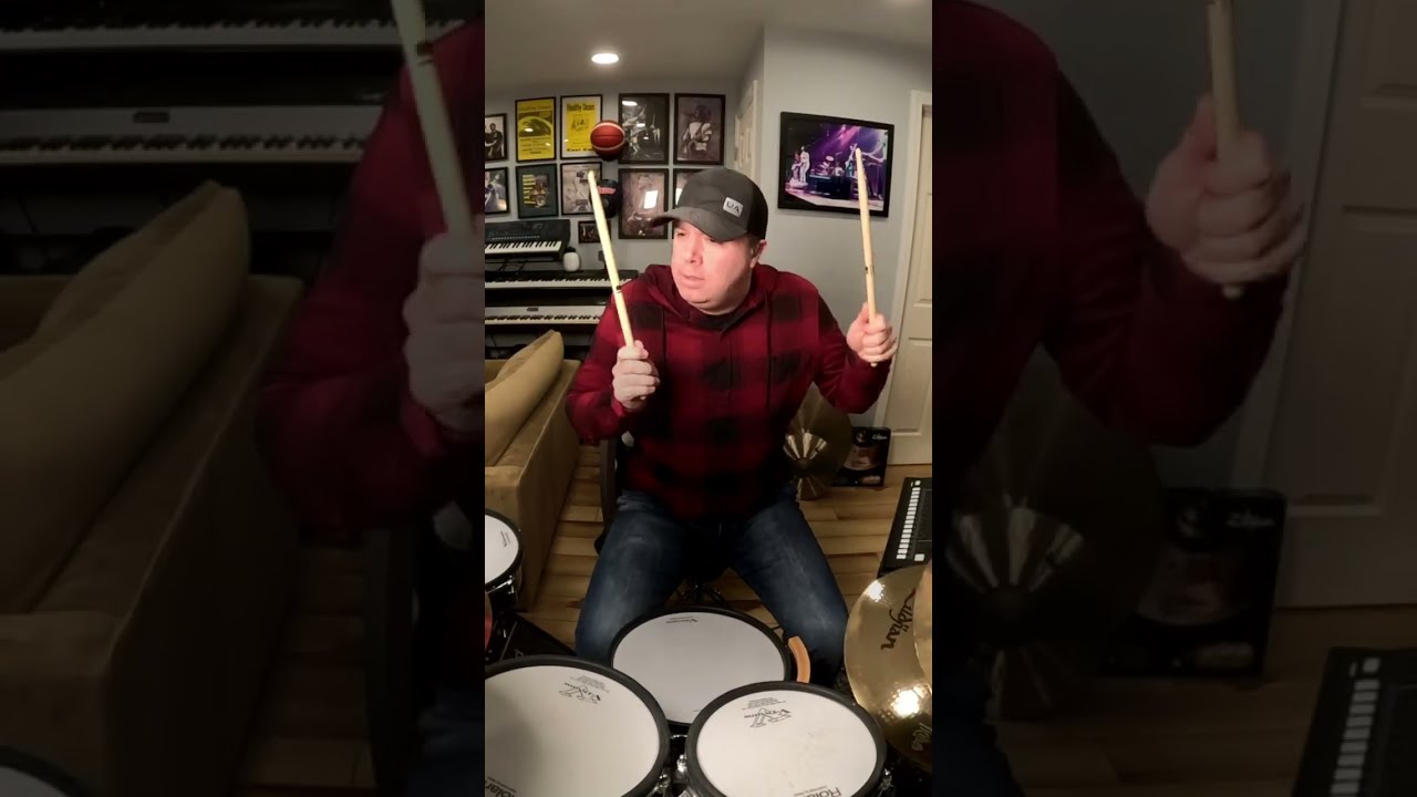 Fall Out Boy: Beat It (Michael Jackson Cover)
