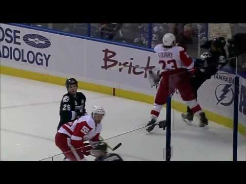 Brad Stuart nails Steve Downie [HD]