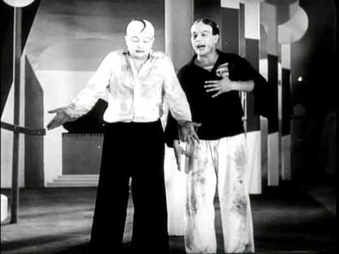 Pudr a benzin - Nikdy nic nikdo nemá