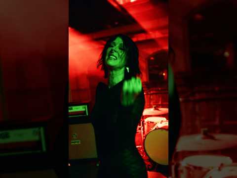 Video Thumbnail: „Bist du noch da?“ OUT NOW! Das Video zum Song kommt am 24.07.