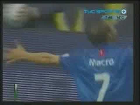 Boca Juniors 2 - Tigre 3, Gol de Carlos Luna (1)