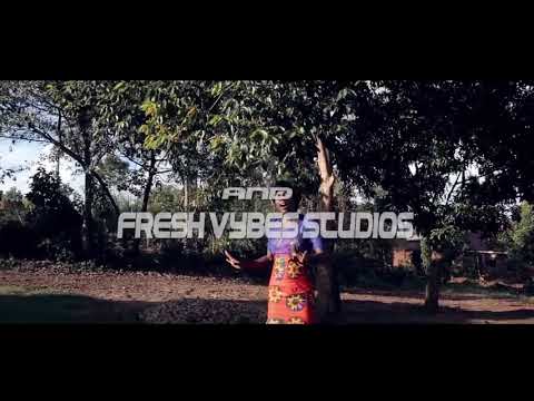 Onyambanga Mukama By Jessy Mulungi [ Simon ug Gospel promotions ]