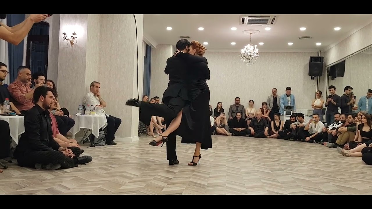 David Chartoriski & Karina Lilu 3/1 / Milonga Cometa Istanbul