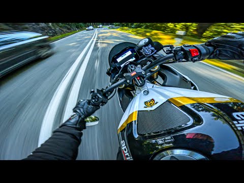 Aprilia Tuono V4 1100 - Speedride / Sound 4K + Streetfighter V4SP
