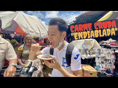 Inside Tegucigalpa's street markets | Eating raw cow meat & pig organs in Honduras 😳🇭🇳 @Ado