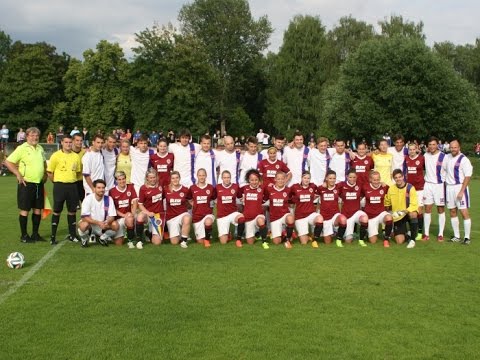 Fotbalová exhibice: ČEZ Motor České Budějovice - AC Sparta Praha (ženy) 6:3