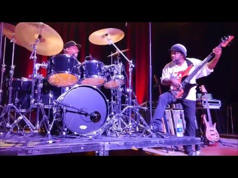 Victor Wooten w Dennis Chambers - Zenergy [edit] @ Variety Playhouse, Atlanta - Thu May/12/2016