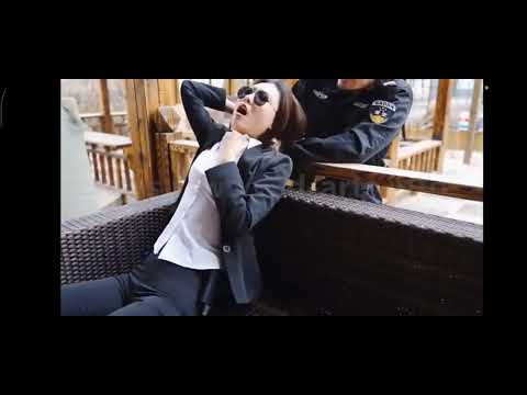 A female agent China was strangled by a spy. 