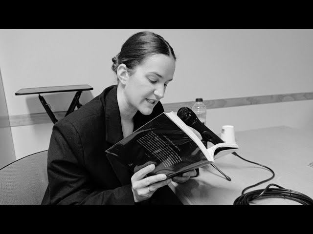 Vídeo relacionado con La noche de las flores: Los crímenes de Müller (I)