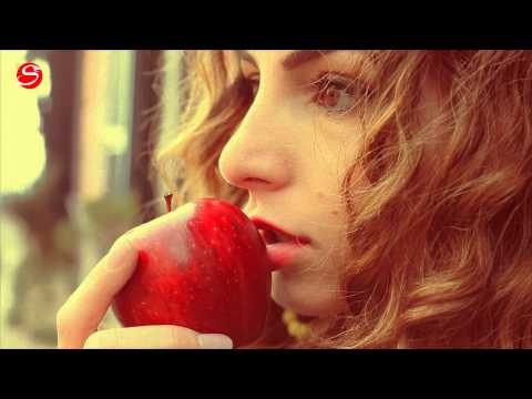 Teaser - Sarah Chole Fashion Film - Primavera/Estate 2013