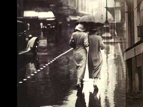 Roarin' 20s: Slatz Randall & His Orch. - I Get The Blues When It Rains, 1929