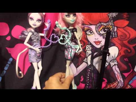 Rochelle Goyle and Catrine DeMew Ghoul Chat