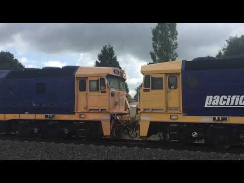 Pacific National grain train at Moss Vale NSW