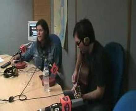 Siloé de Izan -SIMIENTE -Solo y guitarra